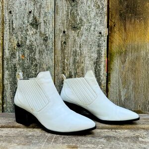 Melrose and Market Chelsea Boots